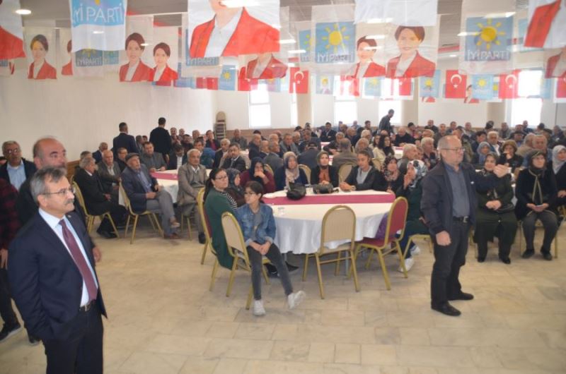 İYİ Parti, Dinar ilçe kongresi yapıldı