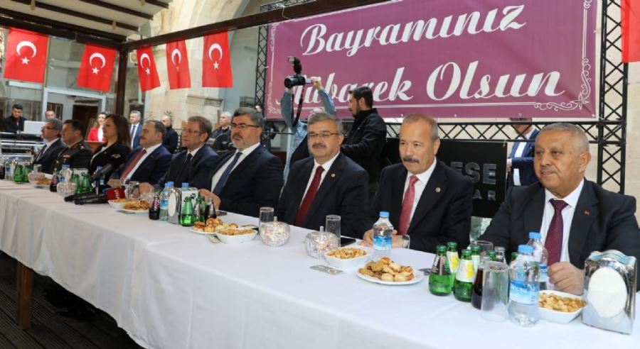 BAYRAMLAŞMA TÖRENİ TAŞ MEDRESE