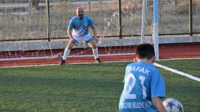 Başkan Taylan, antrenmanlara katıldı