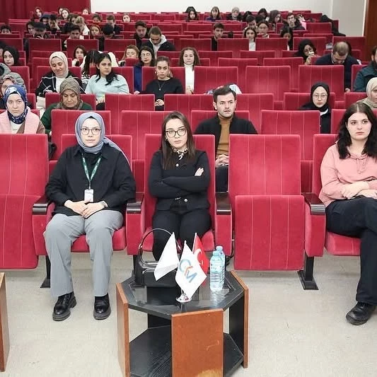 Sivil Toplum Çalışmaları ve Yeşilay Konferansı Düzenlendi