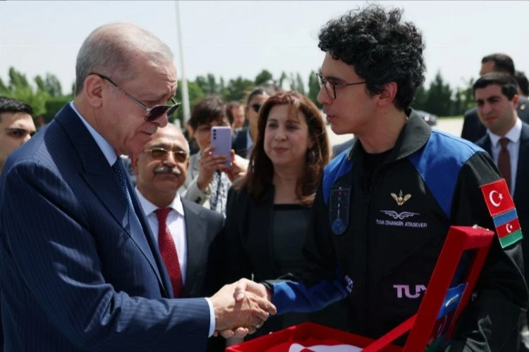 Cumhurbaşkanı Erdoğan, Türkiye’nin ikinci astronotu Atasever ile görüştü