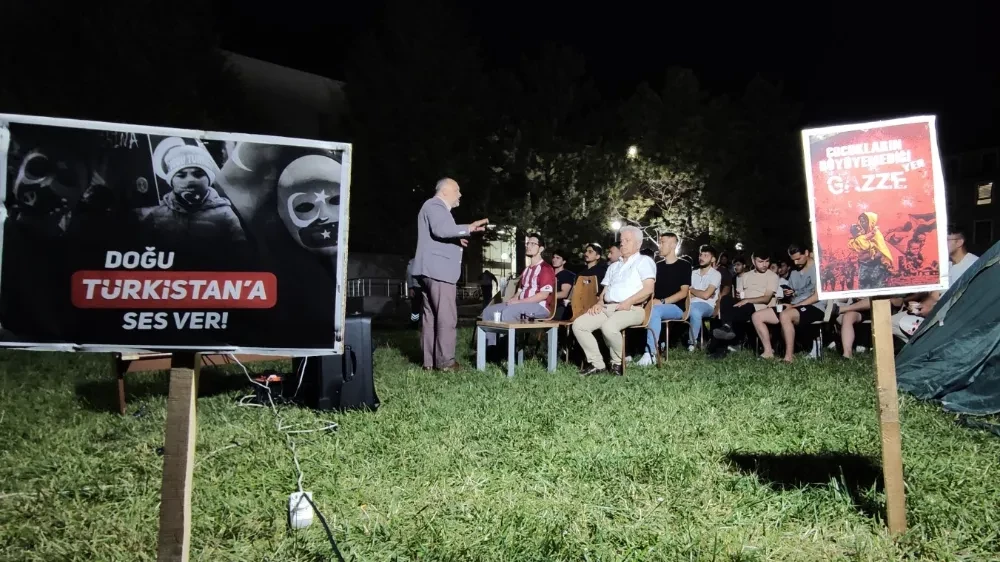 Tınaztepe Yurdu Öğrencilerinden Filistin ve Doğu Türkistan için Farkındalık Etkinliği