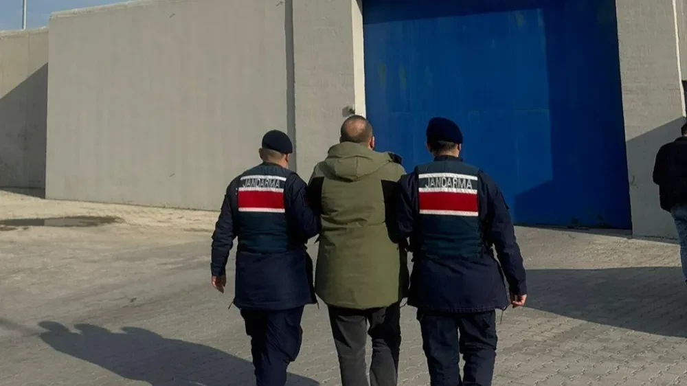 Afyon’da Suç Makinesi Yakalandı: 22 Yıl Kesinleşmiş Cezası Vardı