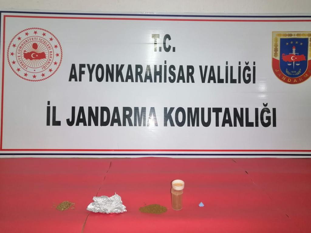 Jandarma dinlenme tesisinde 1 şahsı gözaltına aldı