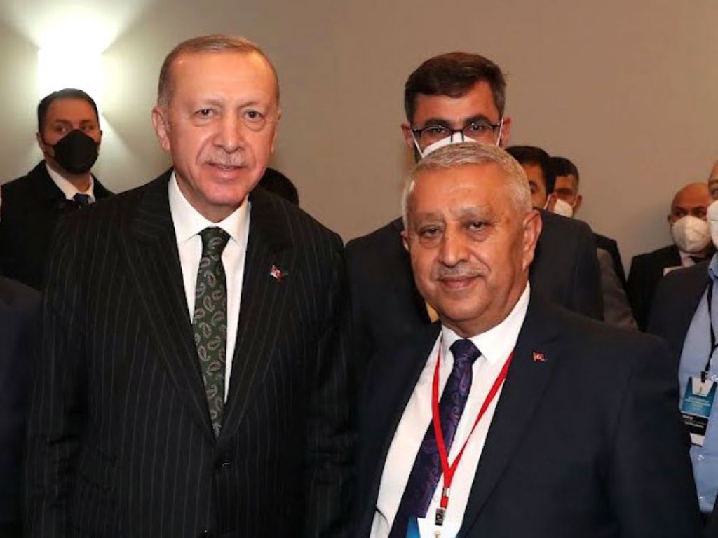 Başkan Zeybek Cumhurbaşkanı Erdoğan ile görüştü