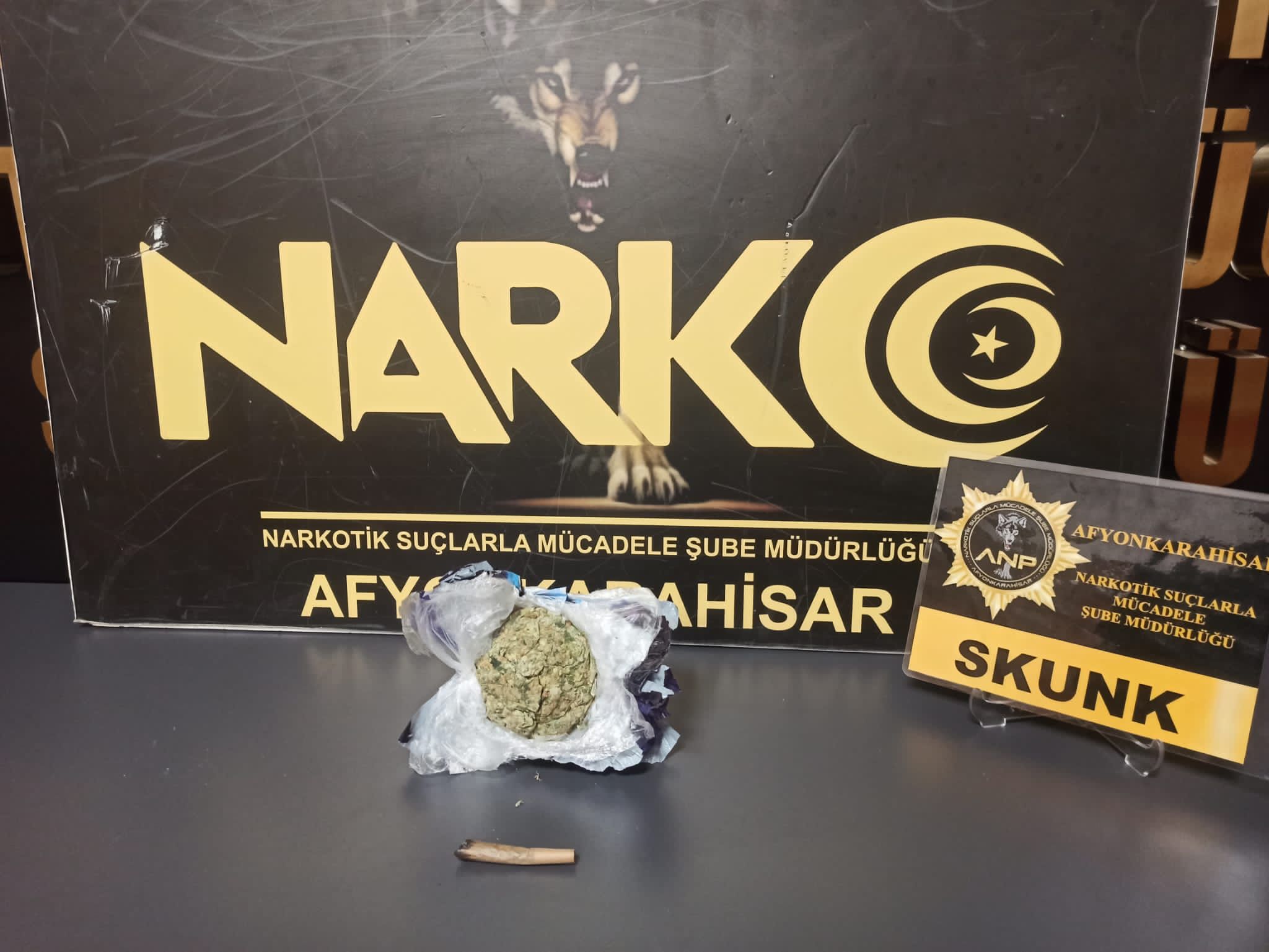 Narkotik yol uygulamasında 152 gram Skunk ele geçirdi